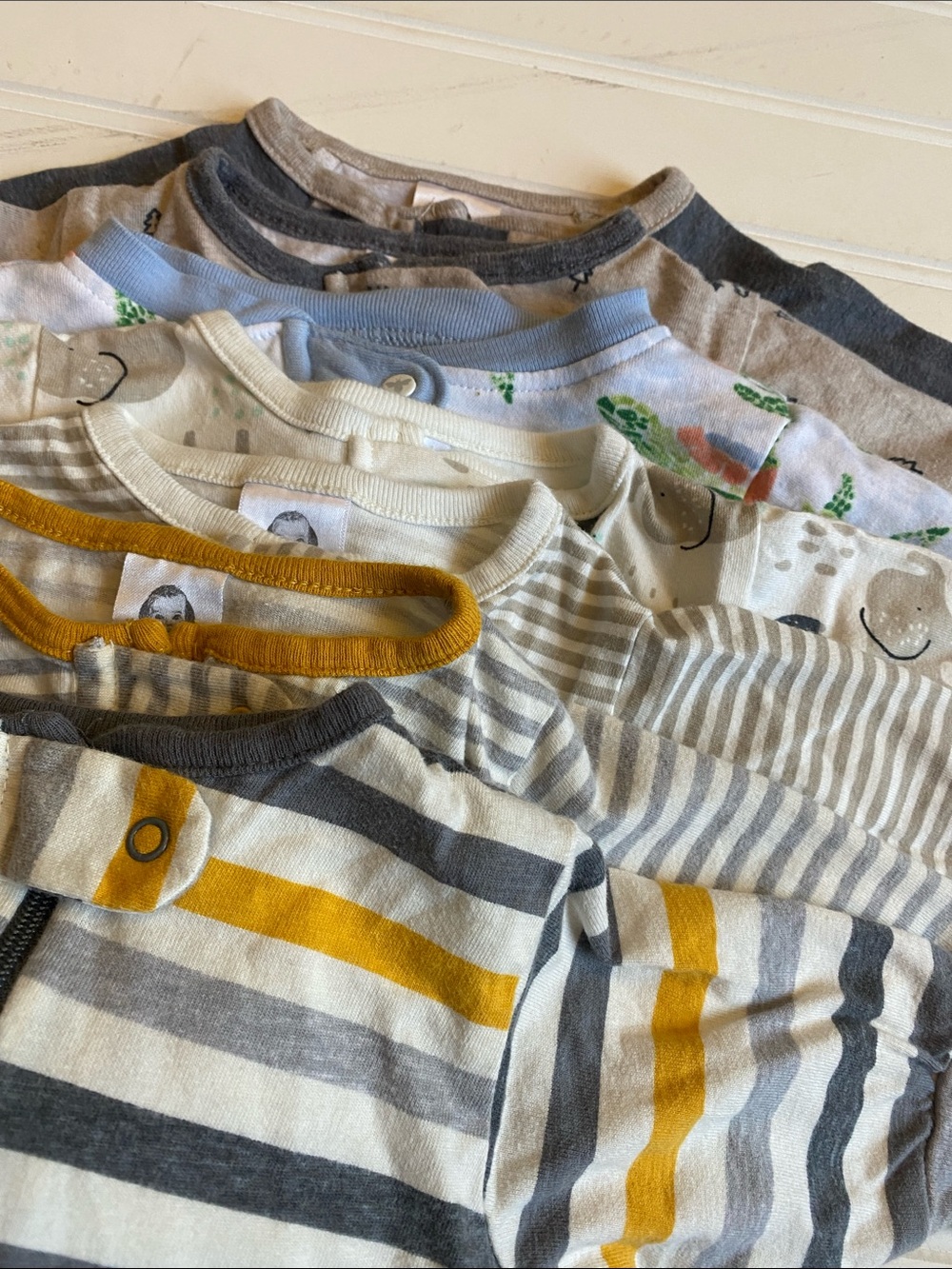Set of 7 Pajamas All 100% Cotton Size 0-3 Months. Gerber & Burts Bee Brand